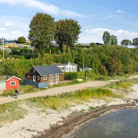 Drifa - 20m From The Sea By Interhome Vakantiehuis *